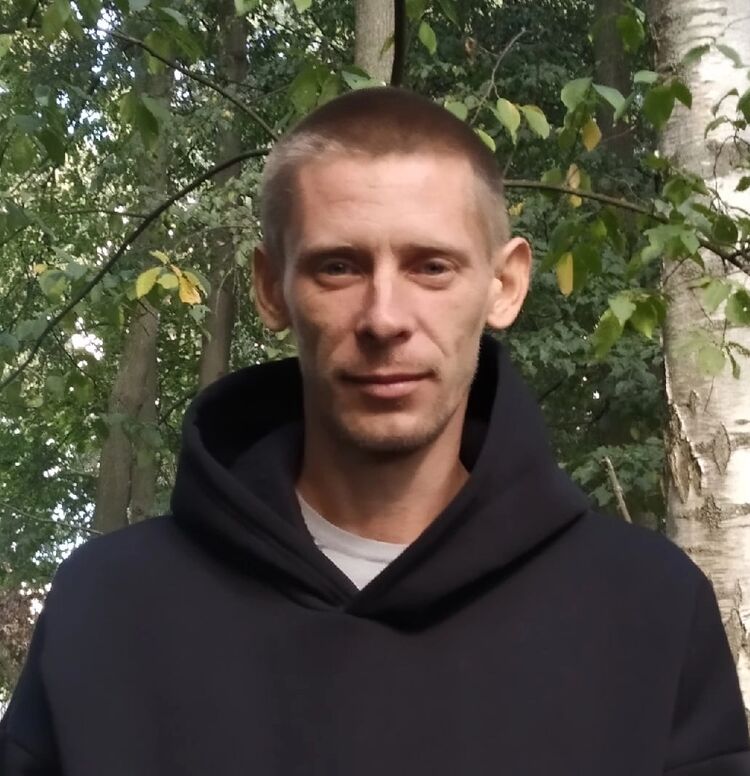  41234932  Vitaliy, 39 ,    