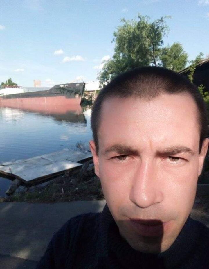  27906472  , 37 ,     