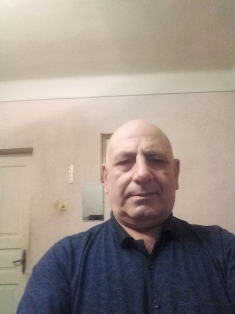  21705202  , 58 ,    