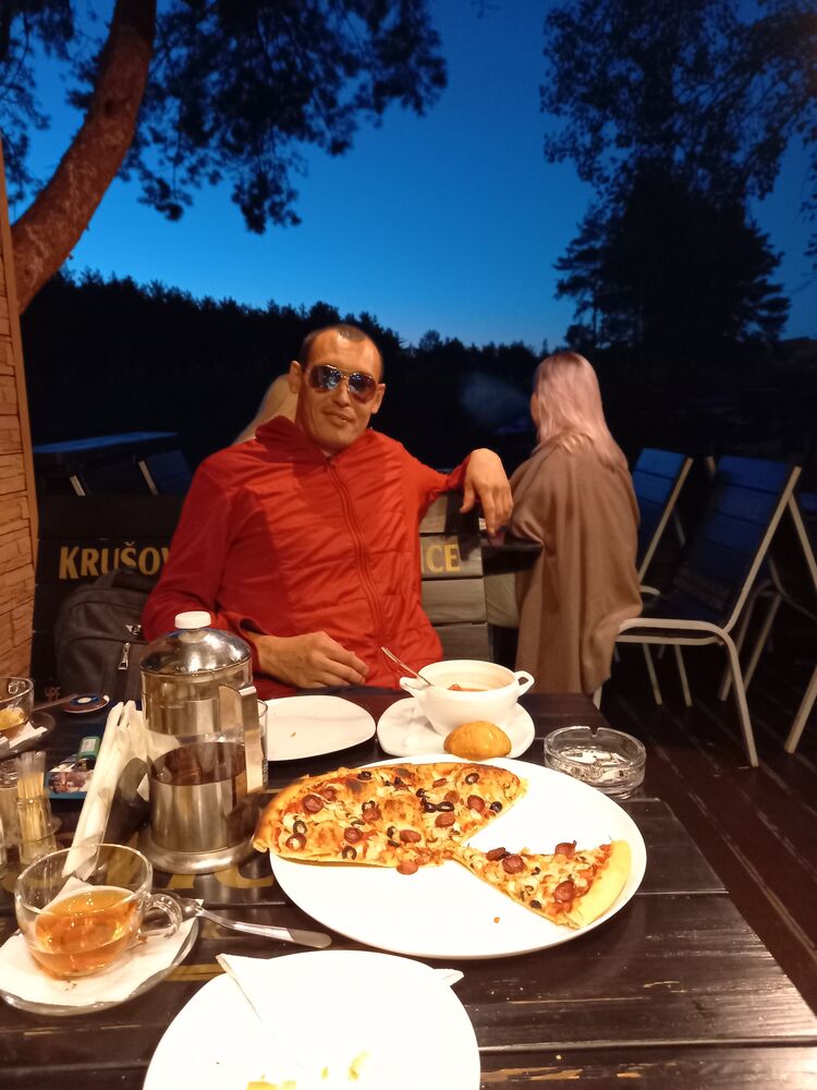  ,   , 52 ,   ,   