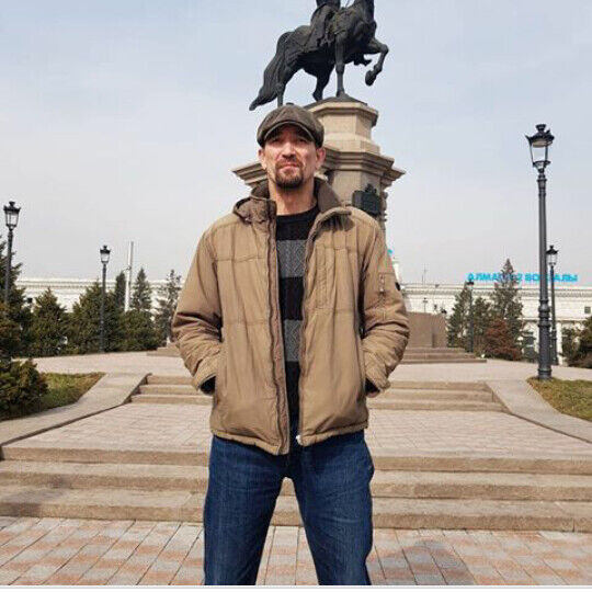  ,   Malik, 52 ,   ,   , c 