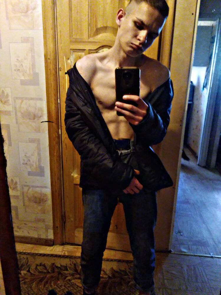  27928432  Ҹ, 20 ,    