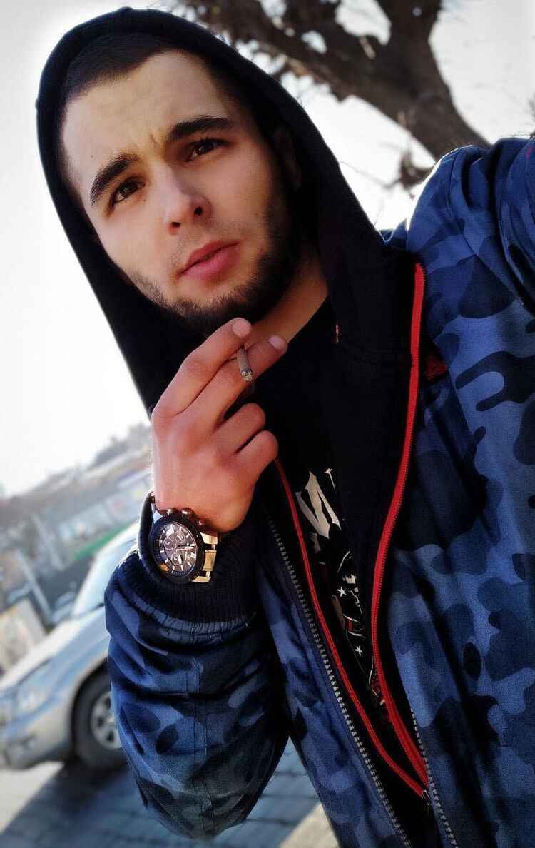  30695692  , 27 ,    