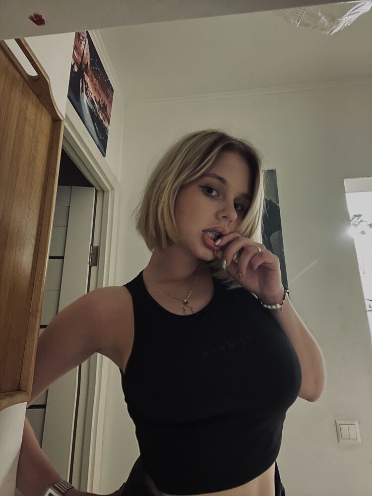  45736822  , 25 ,    