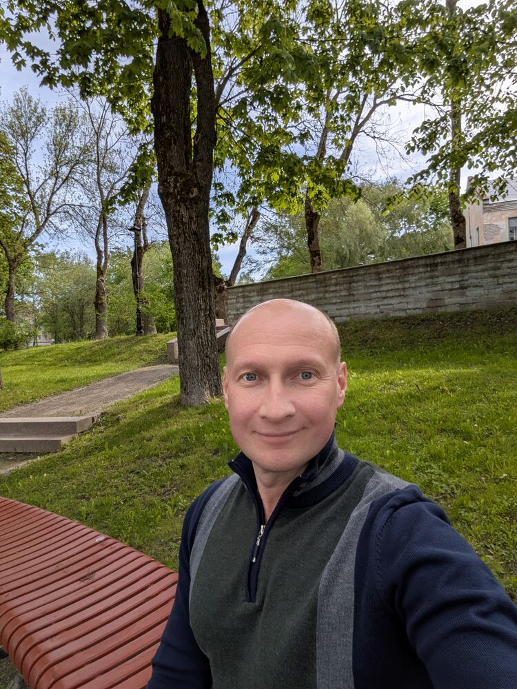  ,   Andrei, 45 ,     , c 