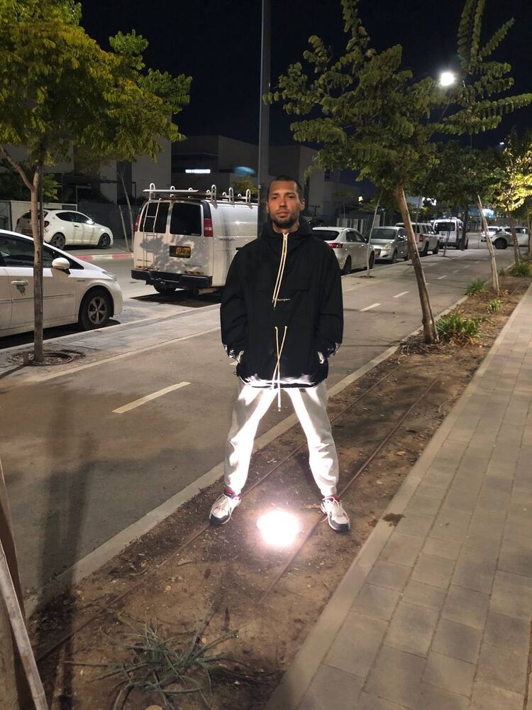  33613862  , 29 ,    
