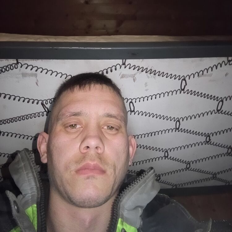  41915712  , 28 ,    