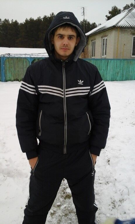  11496562  Roma, 34 ,    