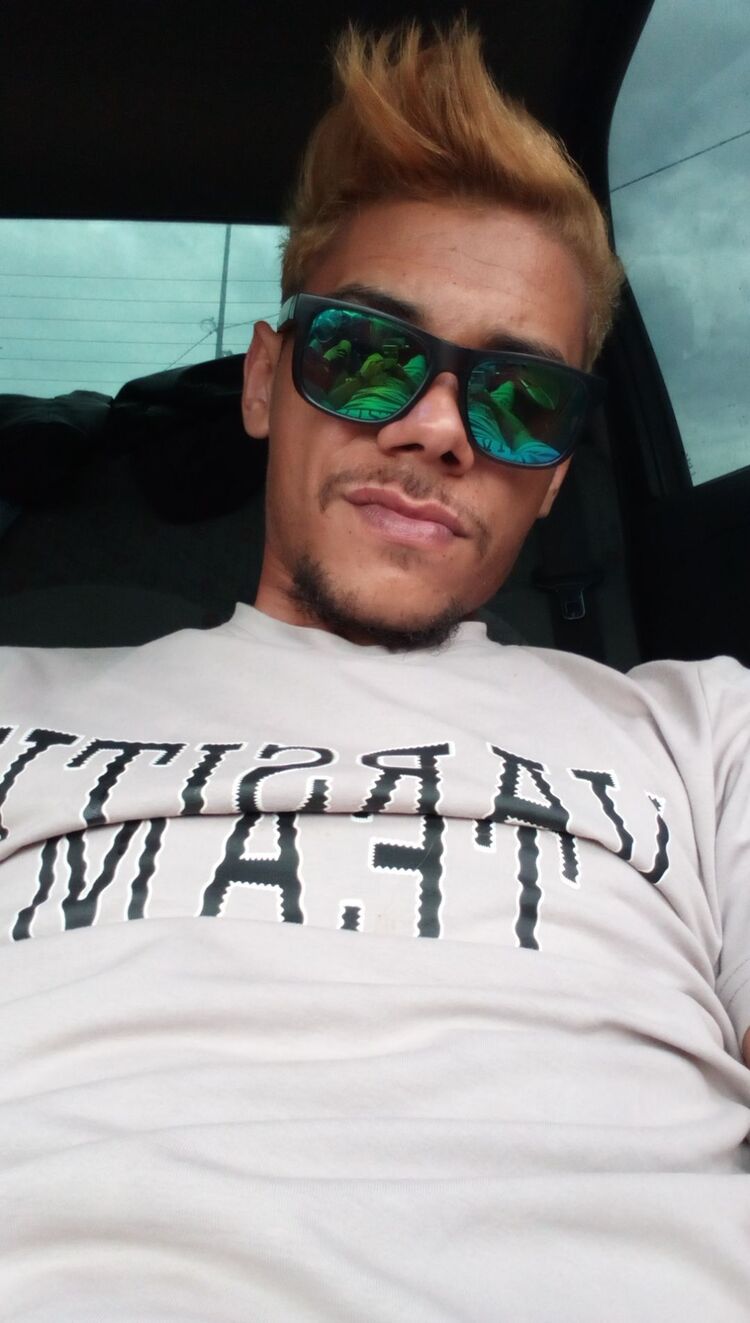  46131452  Abdelhamid, 29 ,    