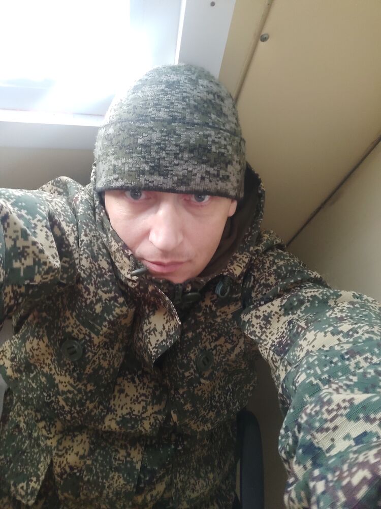  40914072  , 44 ,    