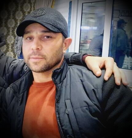  26073082  Mirza, 42 ,    -