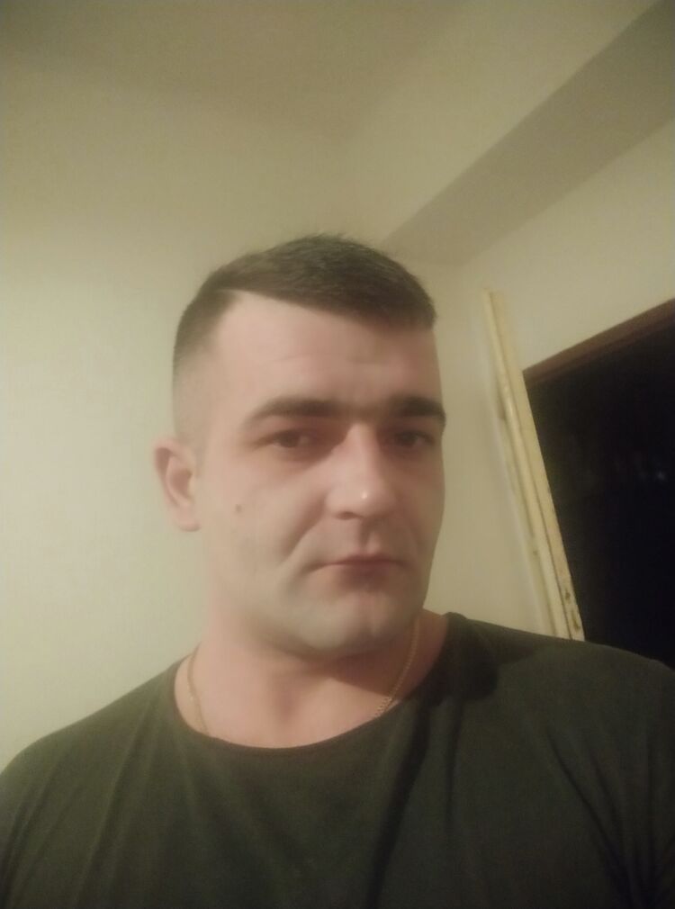  22797192  Gera, 36 ,    Kyje