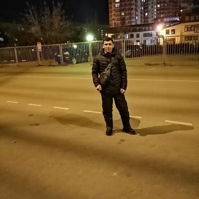  18669402  , 24 ,    