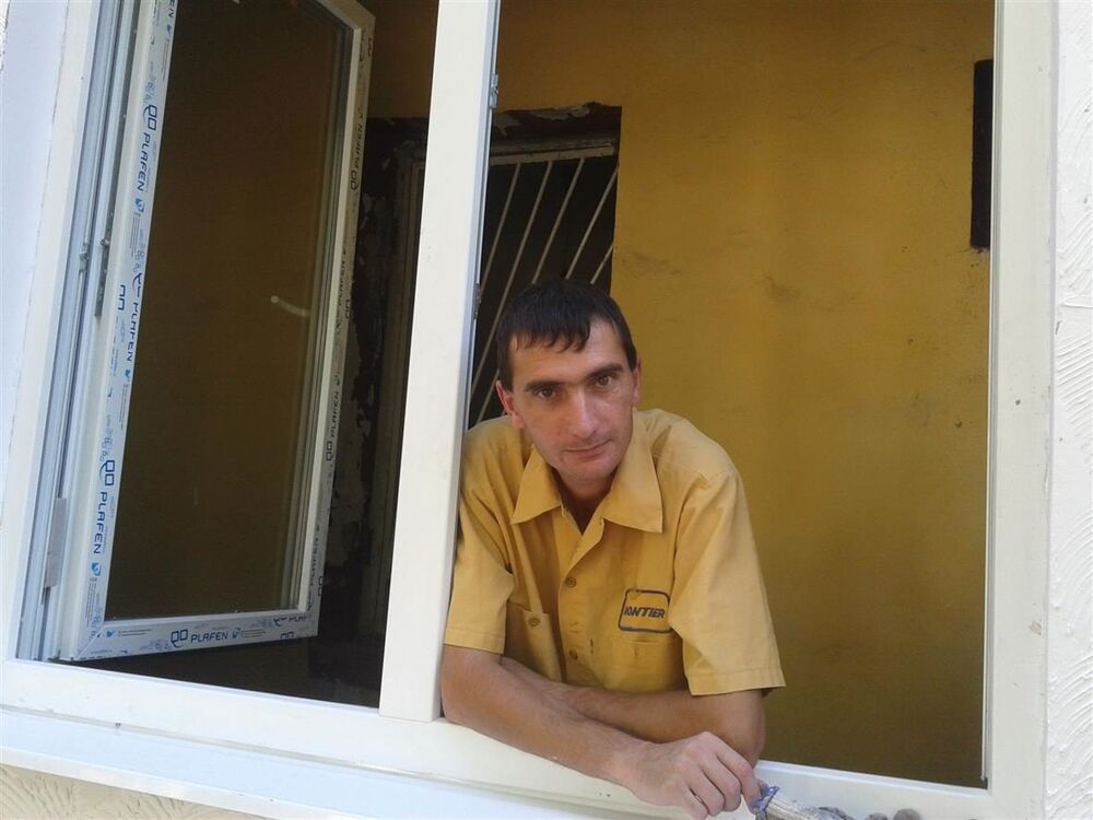  ,   Andre, 38 ,   ,   , c 