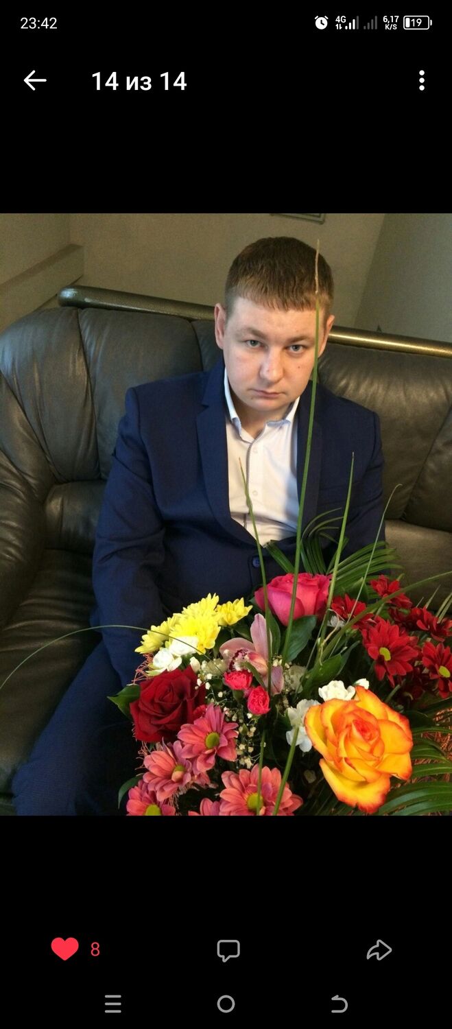  42961172  Artem, 34 ,    