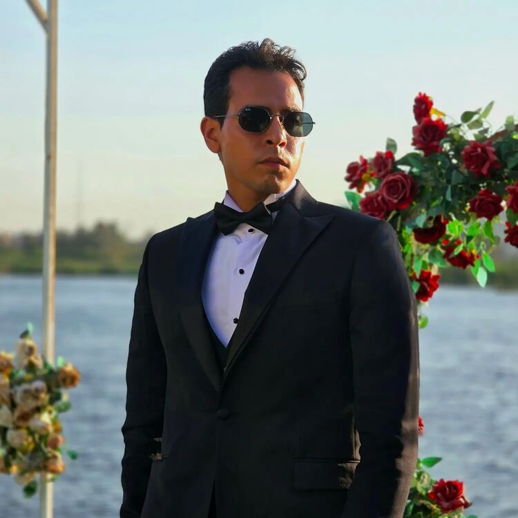  ,   Karim, 25 ,   ,   
