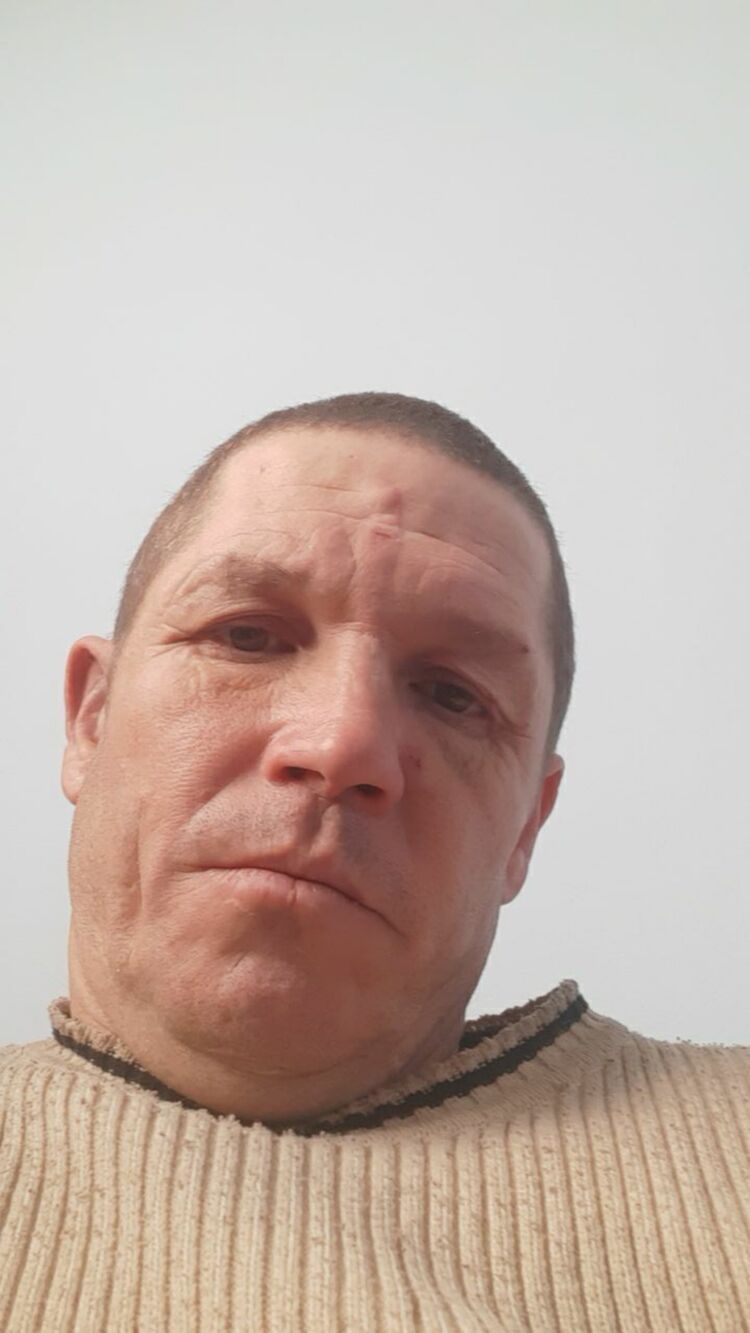  48287952  , 40 ,    