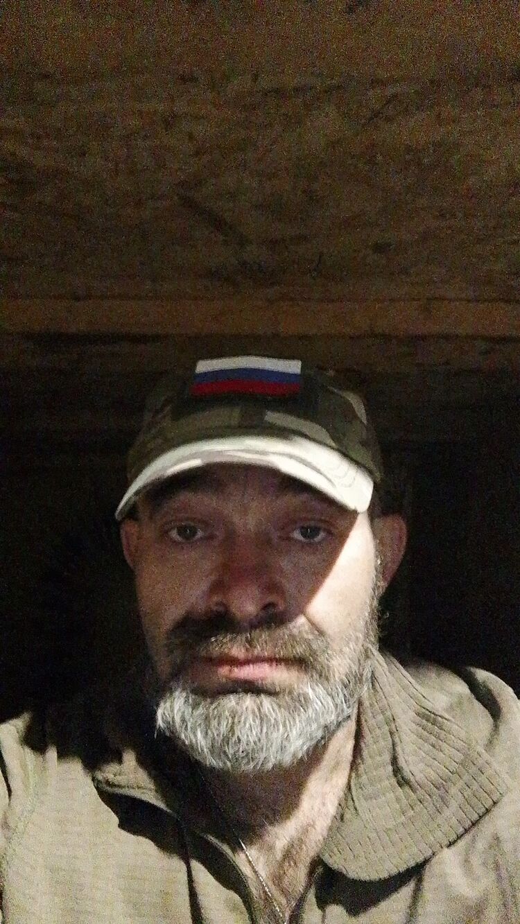  42235662  , 44 ,    