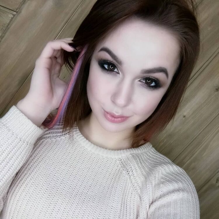  23940272  Kastilia, 22 ,    