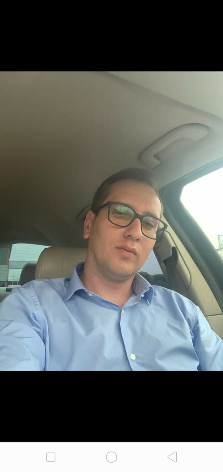  53886212  Nicolas, 35 ,    Aalst