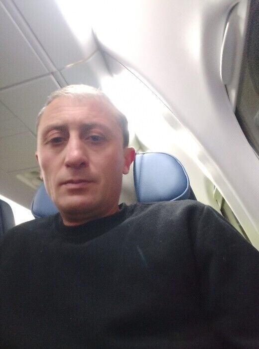  ,   Vahag, 39 ,   ,   