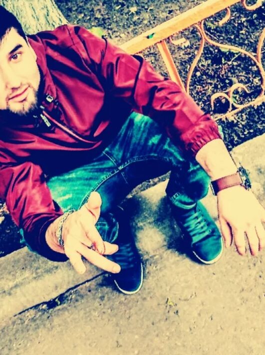  24638282  AZIMJON, 28 ,    