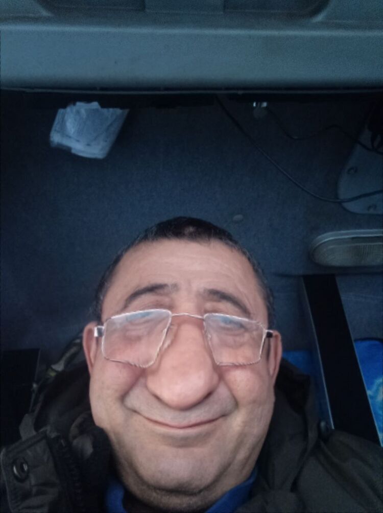  22649542  , 56 ,    