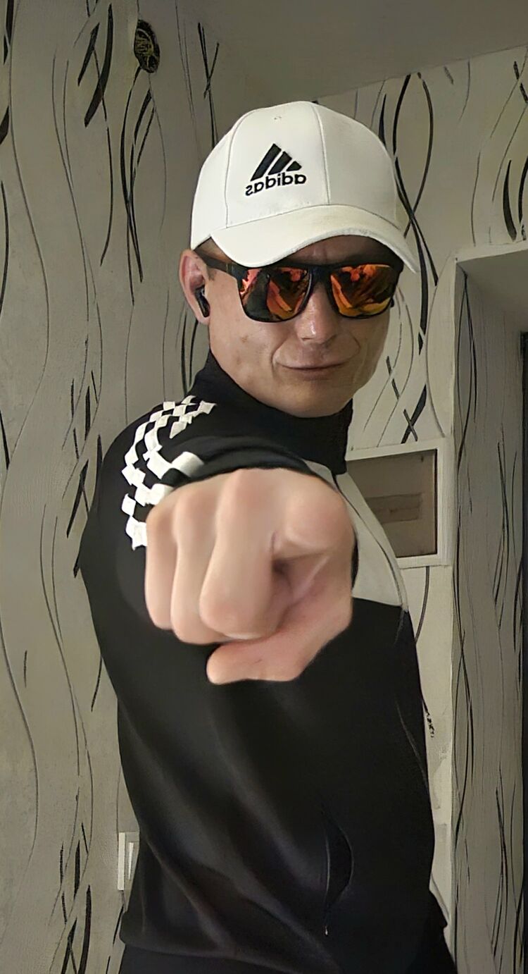  36376952  Jack, 40 ,    