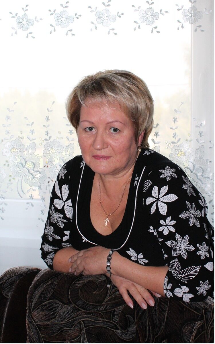  5893962  Liidia, 71 ,    