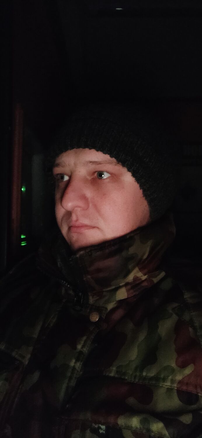  40644872  Nikita, 29 ,    