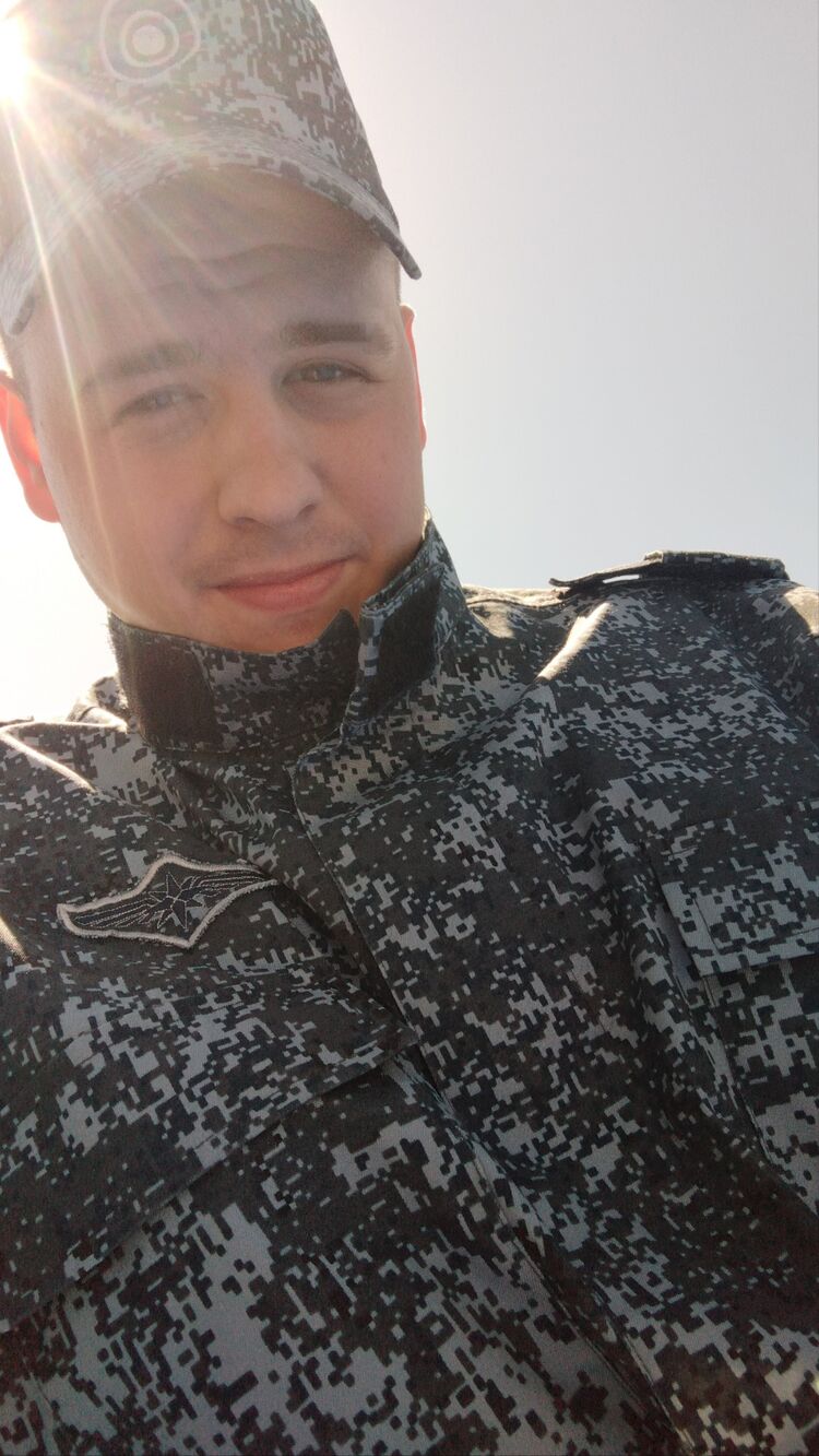  43382832  , 27 ,    