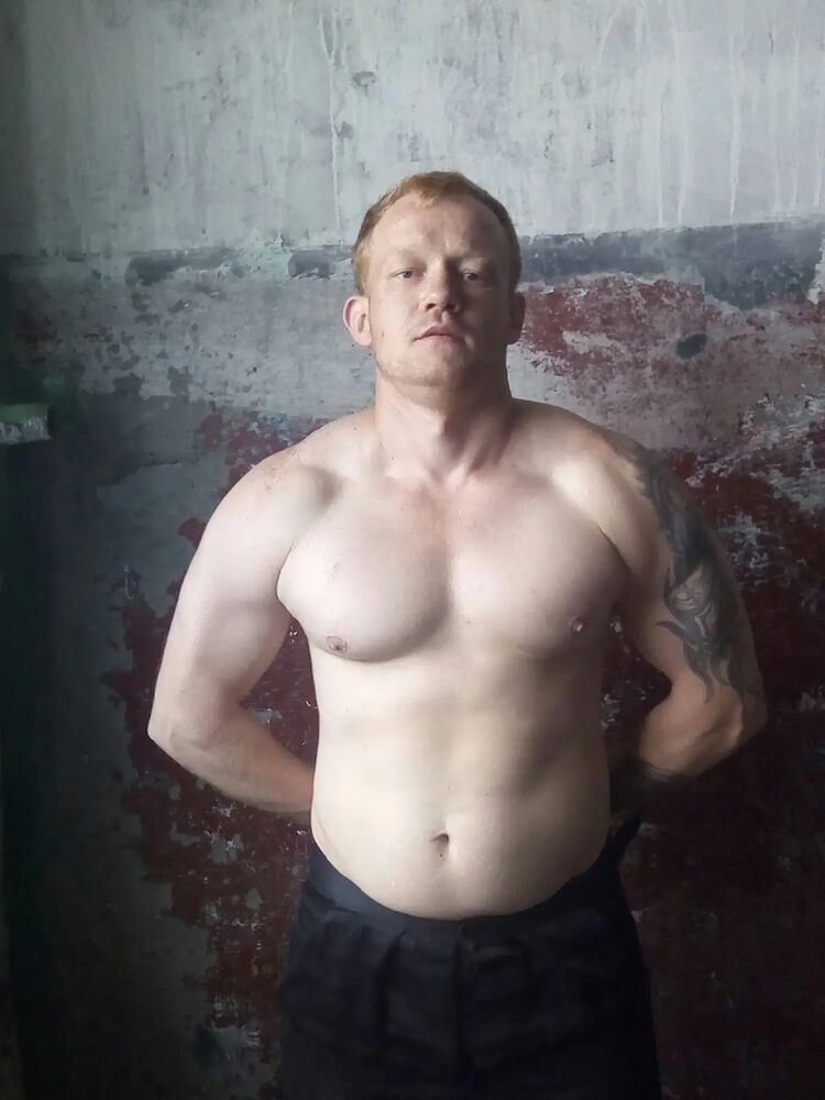  28436172  Grigory, 34 ,     