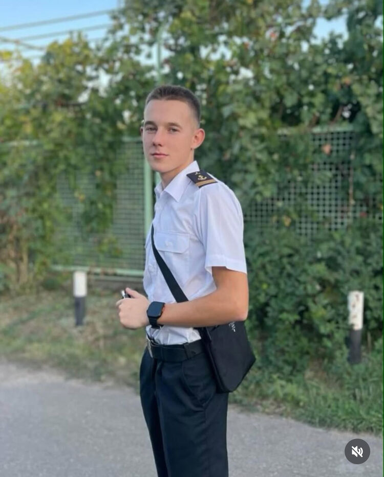 ���� 54571242 ����� Dania, 19 ���, ���� ���������� � ��������