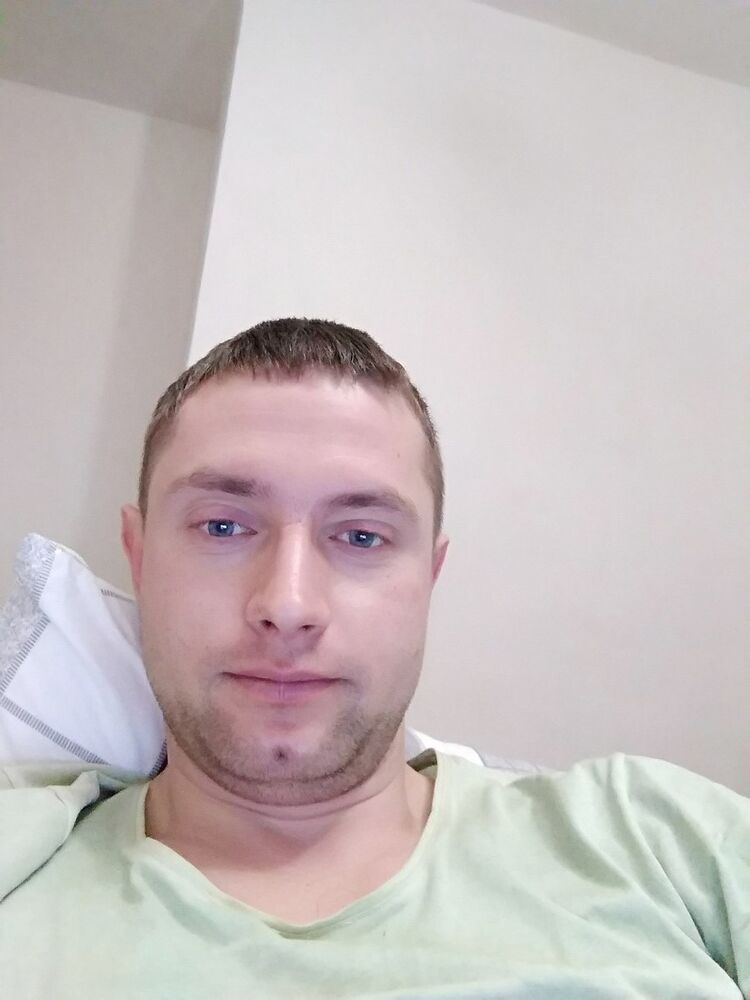  11615572  , 37 ,    