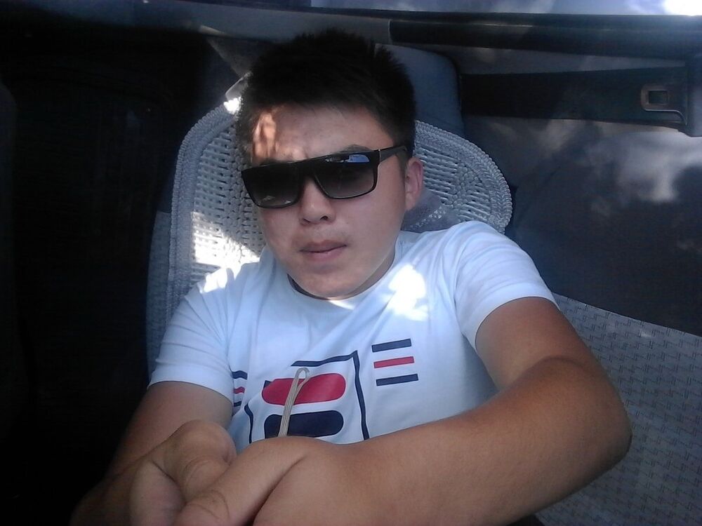  13111782  Abdyraev, 26 ,    