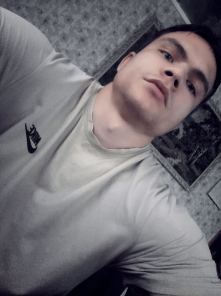  ,   Denis, 21 ,   ,   