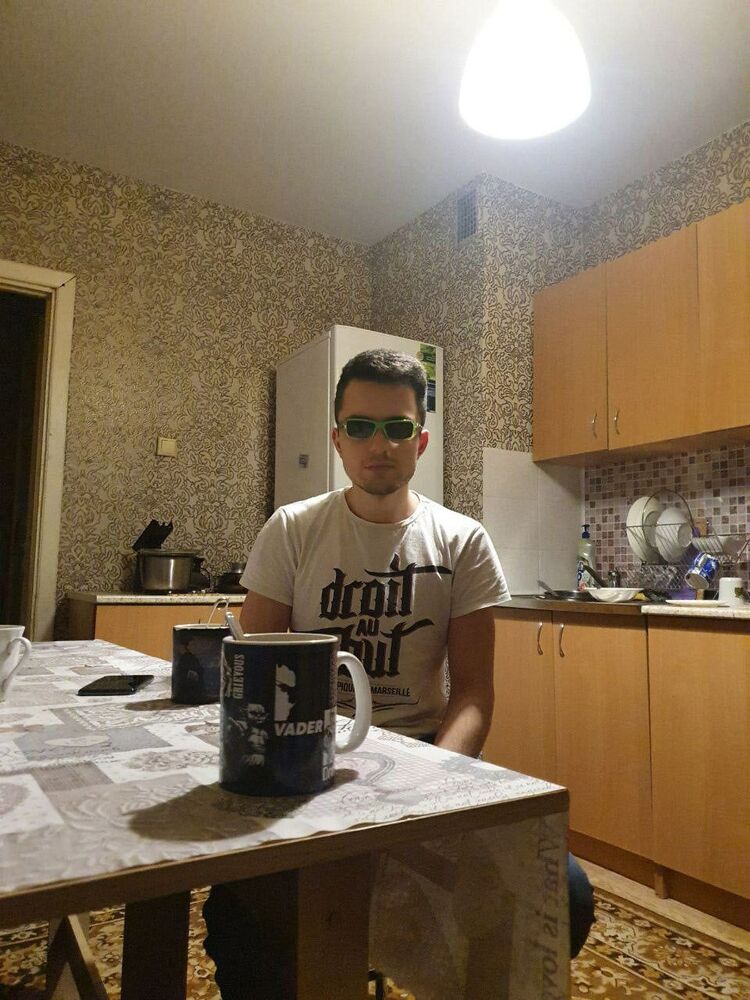 ,   Felix, 24 ,   ,   