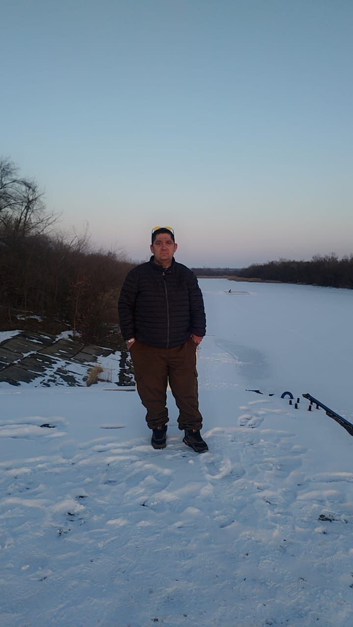  54731012  , 44 ,    --