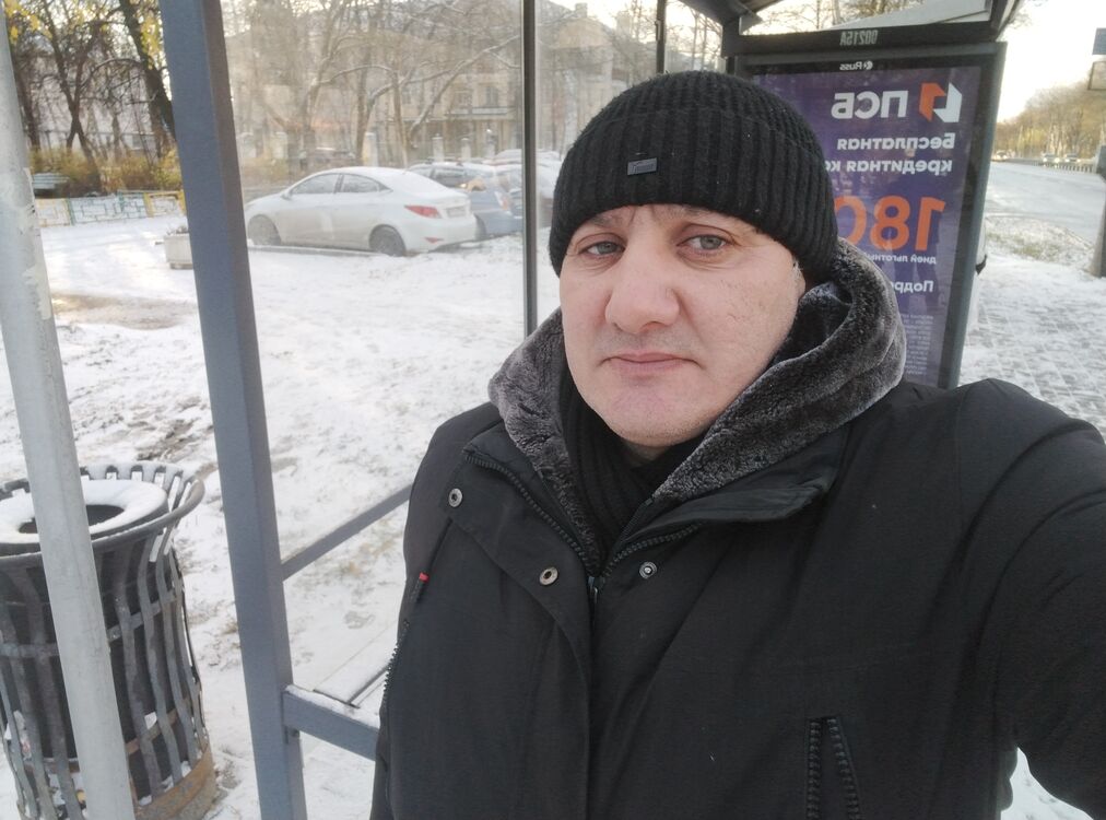   ,   Vusal, 42 ,   ,   