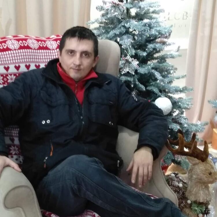  ,   Dimas, 38 ,   c 
