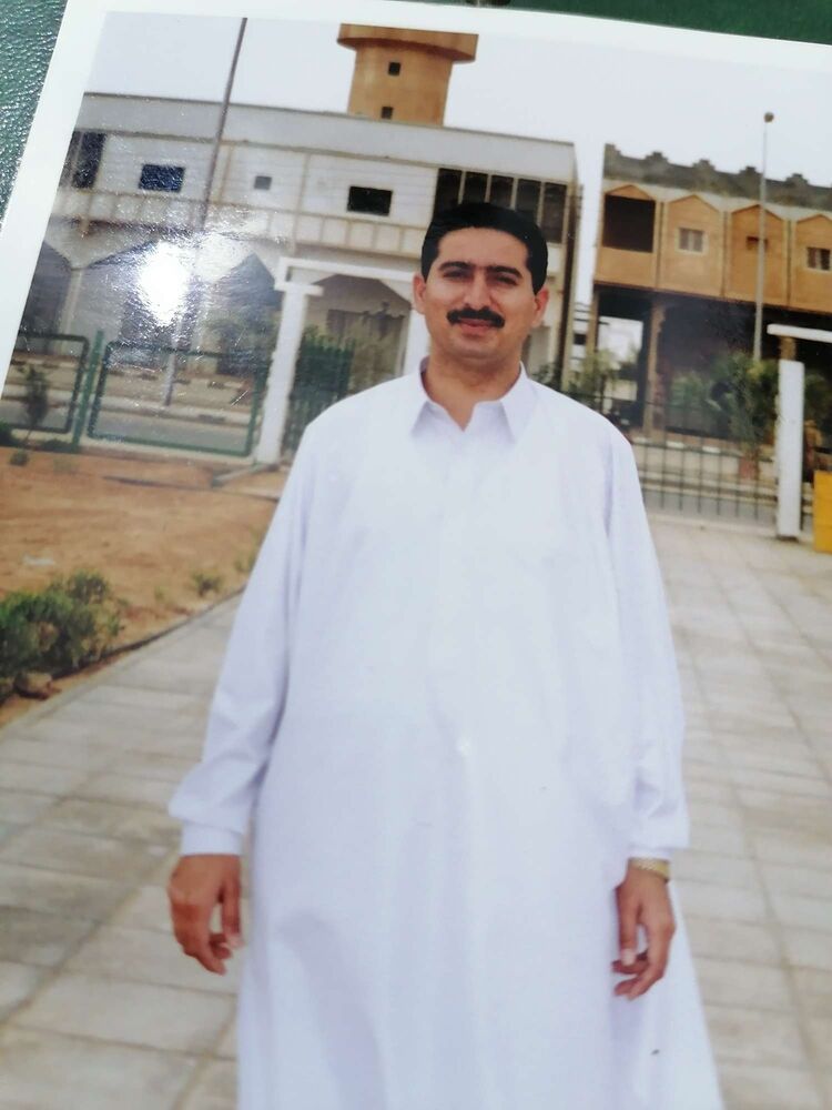  Jiddah,   ZEESHAN, 30 ,   ,   