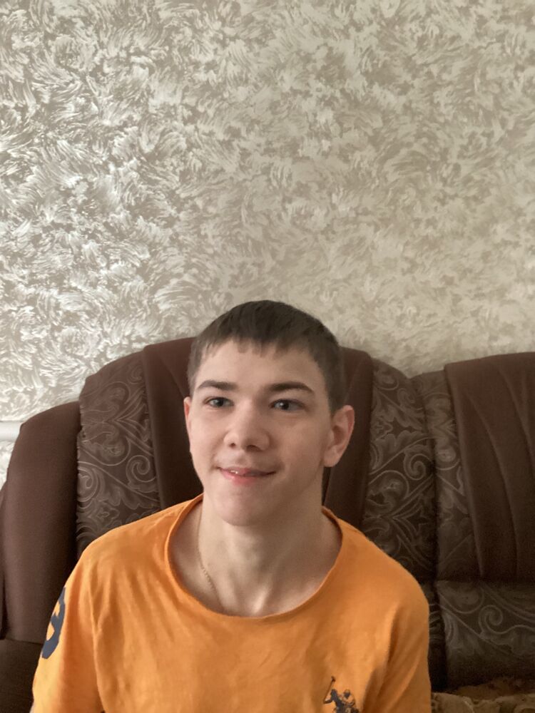  ,   Oleg, 20 ,   ,   