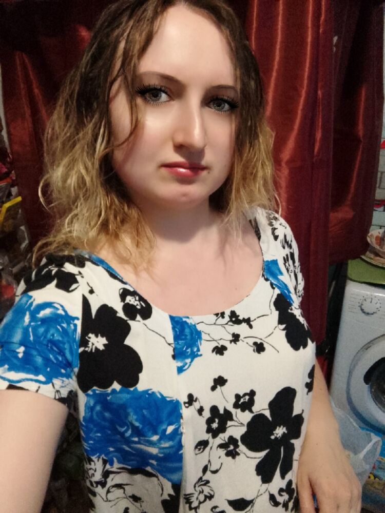  50543642  Anastasia, 29 ,    