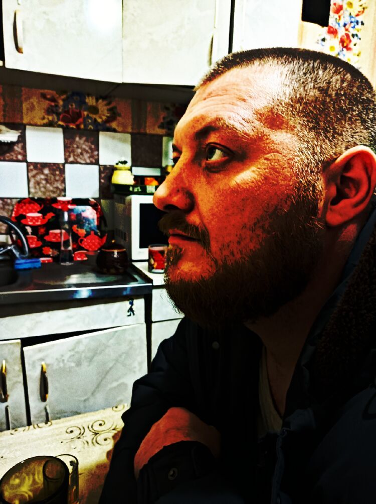  ,   Alex, 34 ,   ,   