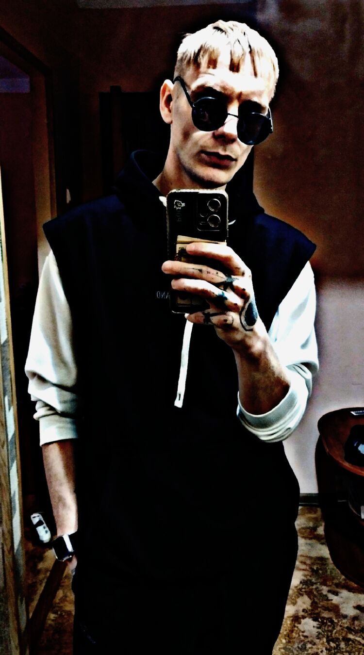  ,   , 24 ,   ,   