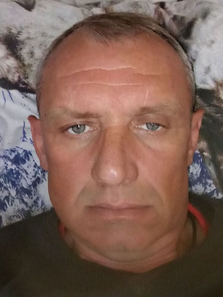  44180482  , 46 ,    