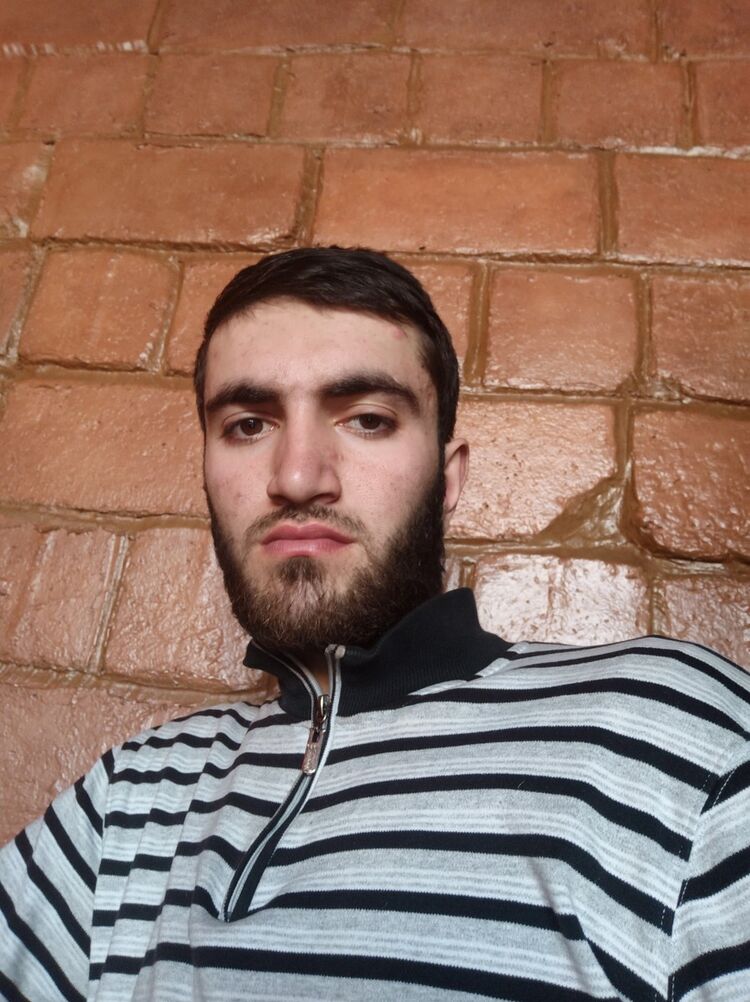  18549042  Taukan, 28 ,     