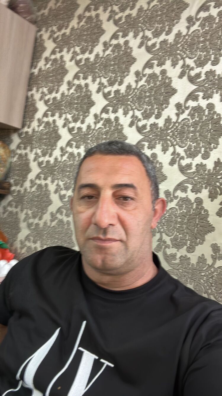  36592532  , 46 ,    