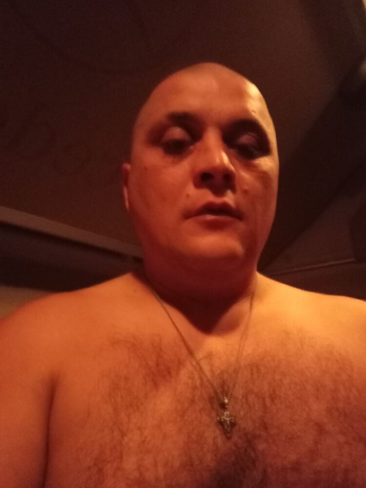  ,   Aleksej, 42 ,   ,   