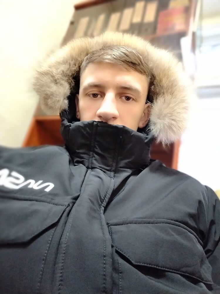  32879212  Petya, 23 ,    -